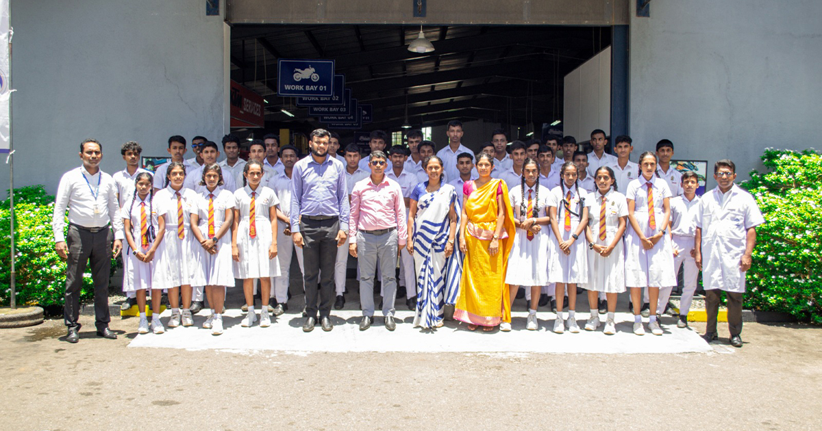 Seethawaka students visit DPMC Workshop Matara