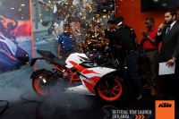 Unveiling KTM RC200 thumb